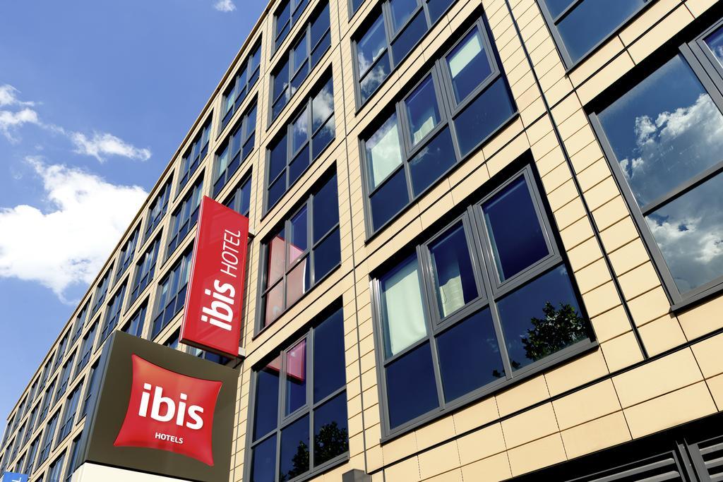 Ibis Muenchen Parkstadt Schwabing Exterior foto